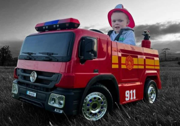 Kids’ 12V Electric Red Fire Engine Ride-On – Water Gun, Parental Control & Music Function