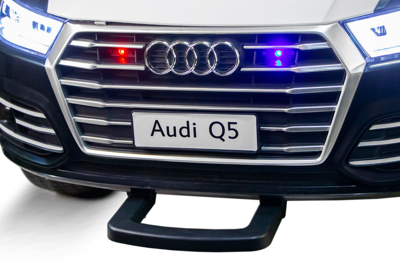 License children electric car Audi Q5 Policecar 2x 40W 12V 7Ah 2.4G RC Bluetooth